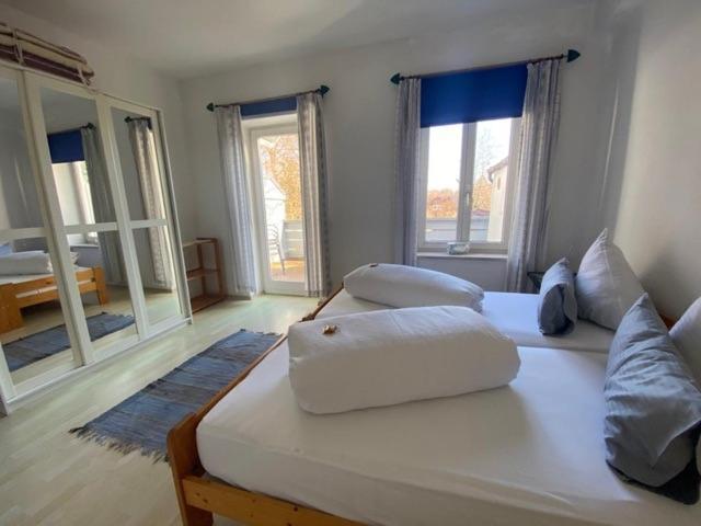 Ferienwohnung Am Franziskanergarten Bad Tölz Zimmer foto