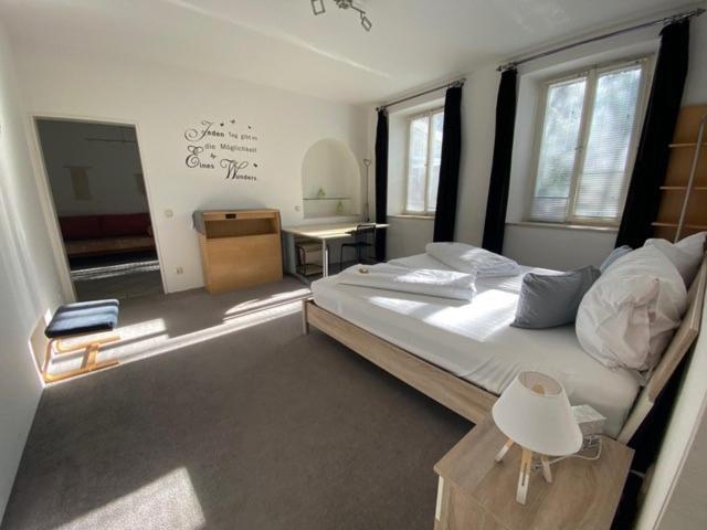 Ferienwohnung Am Franziskanergarten Bad Tölz Zimmer foto