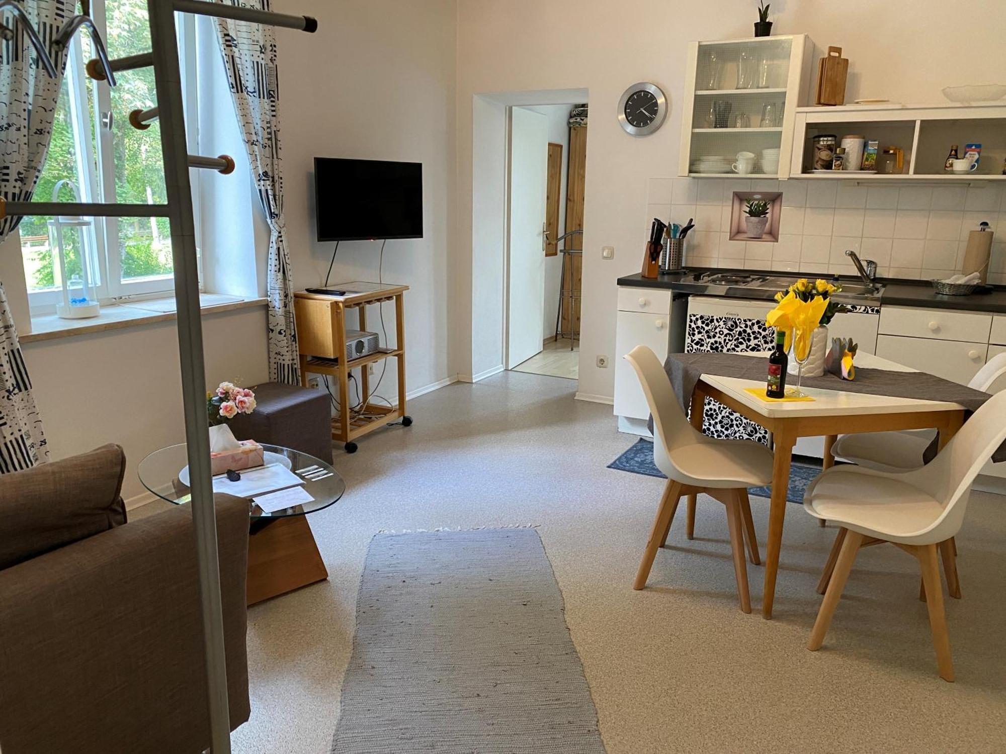 Ferienwohnung Am Franziskanergarten Bad Tölz Zimmer foto